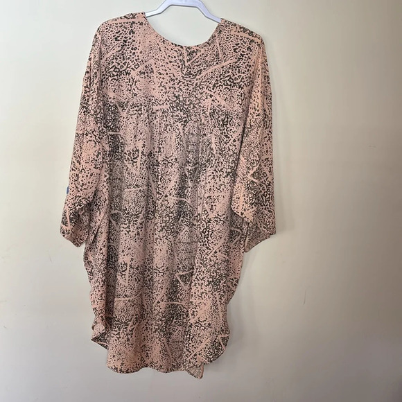 Vintage A. T. Ample Togs M'Lady Of California High/Low Top/Tunic Size 44/24 W - Picture 6 of 9